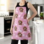 Tablier Pink Personnalisé Pet Photo Amoureux des chiens In<br><div class="desc">Montrez votre amour pour votre compagnon de fourrure avec le design "Cute Custom Love Empreinte de patte Pet Photo". Ce produit personnalisé vous permet de présenter votre photo d'animal de compagnie préférée, créant un hommage chaleureux à votre chien bien-aimé. Avec un motif empreinte de patte adorable et des options personnalisables,...</div>
