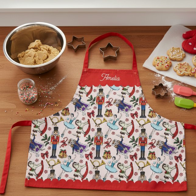 Tablier Pink & Red Christmas Nutcracker Ballet Kids (Cute Pink and Red Christmas Kids Cookie Baking Apron. Nutcracker Ballerina Mouse King Ballet Pattern)