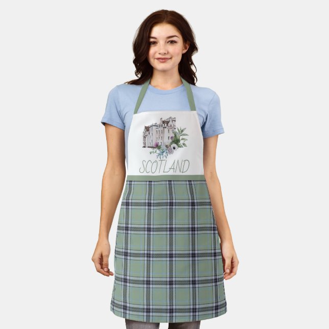 Tablier Plaid vert avec Scotland Castle Apron (Porté)