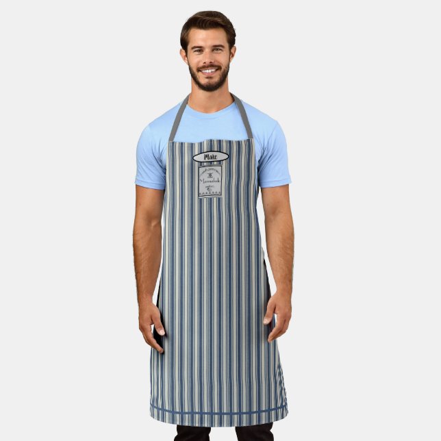 Tablier Rayures de style français Crème Bleue Étiquette Ma (Porté)
