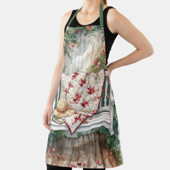 Tablier Rose vintage couture avec charmant couette (Insitu)