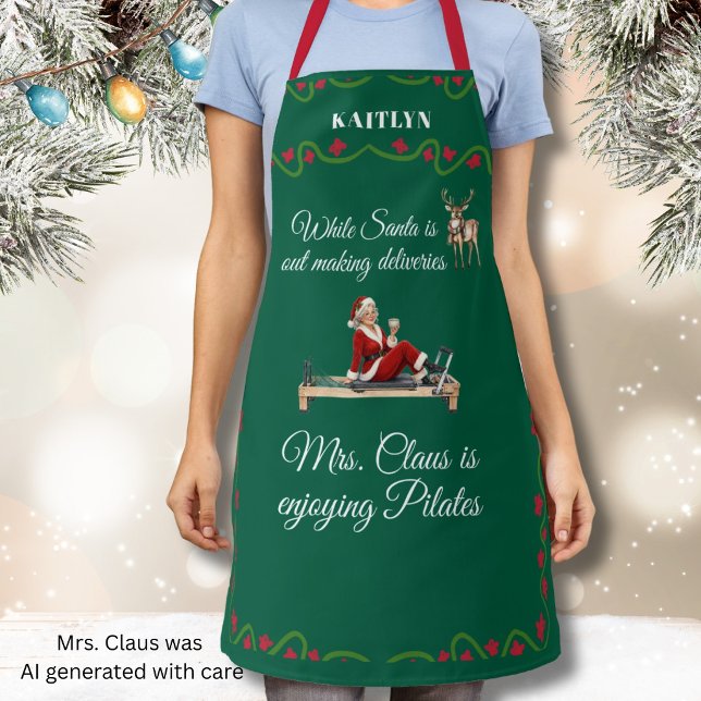 Tablier *Santa livre Mrs. Claus profite de Pilates Nom  (Créateur téléchargé)