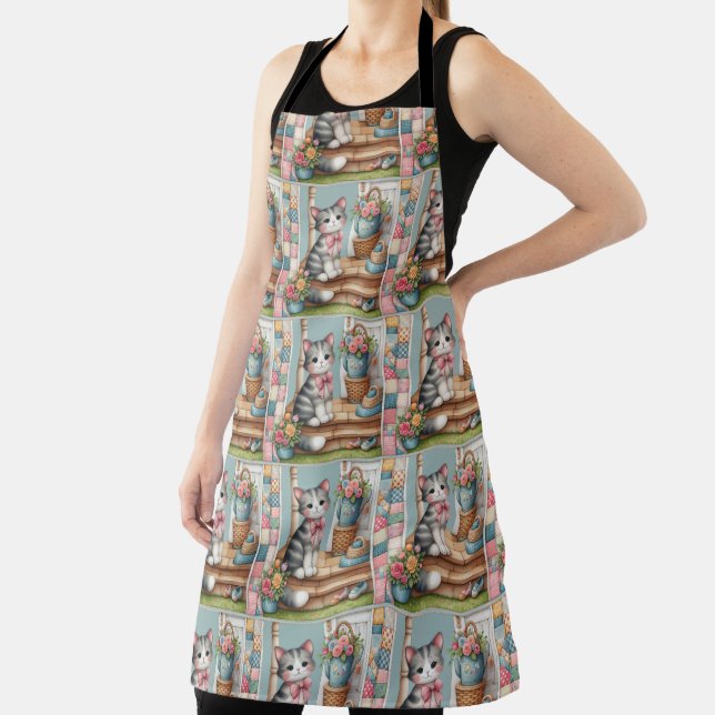 Tablier Scène de patchwork floral avec un chat sur une vér (Insitu)