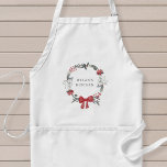 Tablier Serre de Mistletoe de Noël personnalisée<br><div class="desc">Tablier de Noël personnalisé avec nom personnalisé encerclé dans une couronne de Noël festive avec baies rouges,  poinsettia et branches de pin.</div>
