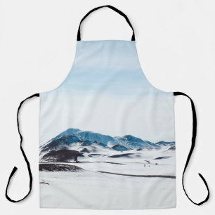 TABLIER TERRE COUVERTE DE NEIGE PENDANT LA JOURNÉE