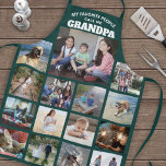 Tablier Tout Texte Famille Photo Collage Grand-père Vert B<br><div class="desc">Célébrez les joies simples de la famille et des petits-enfants avec un élégant collage photo personnalisé tablier vert et blanc. Les images et tout le texte sont simples à customiser. Citation qui dit "Mon peuple favori appelle-moi grand-père" peut être personnalisée pour Papa, Pop-pop, Paw-paw, Grand-père, Grand-père, Big Daddy, etc. (IMAGE...</div>