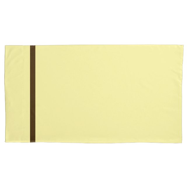 Taie d'oreiller jaune pâle avec garniture marron (devant-gauche)