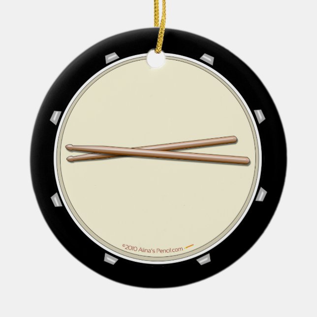 Tambour et ornement de coutume de pilon (Devant)