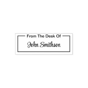 Tampon Auto-encreur À Partir Du Bureau De Nom De Script Élégant (Cursi