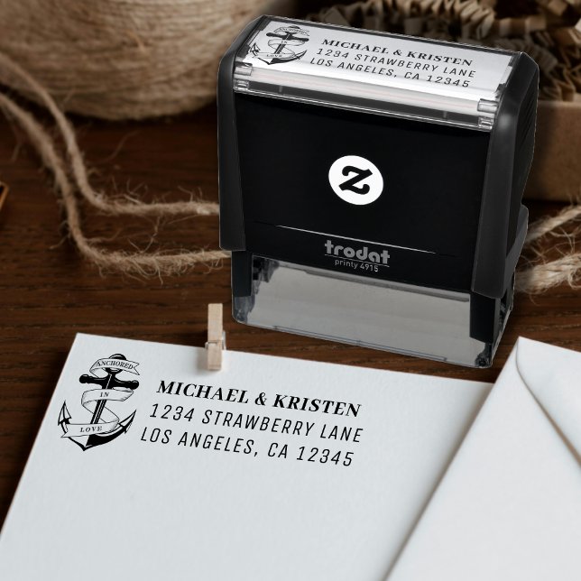 Tampon Auto-encreur Adresse de mariage d'ancre nautique ancrée dans l' (Anchored in Love Nautical Anchor Wedding Address Self-inking Stamp
)