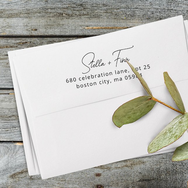 Tampon Auto-encreur Adresse de retour de mariage écriture moderne (Modern Script Wedding Return Address Self-inking Stamp)