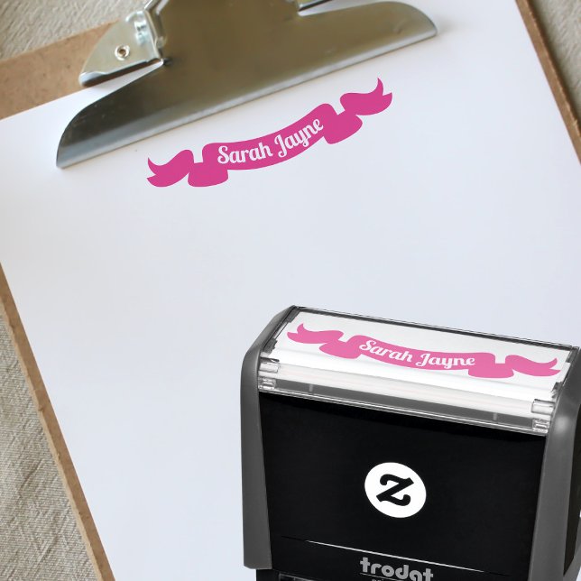 Tampon Auto-encreur Bannière de ruban rose simple Nom personnalisé (A pretty pink ribbon self inking stamp that you can add your name to)