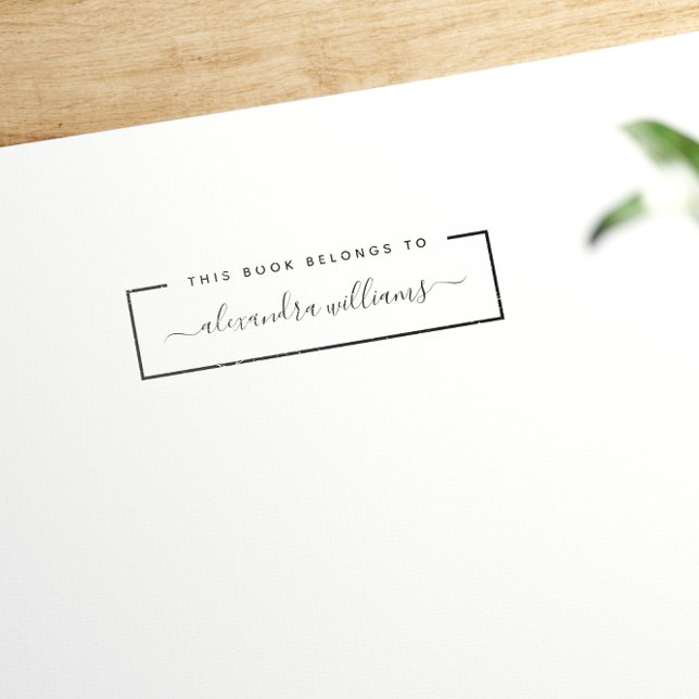 Tampon Auto-encreur Ce livre appartient à | Étiquette de livre de nom  (Créateur téléchargé)