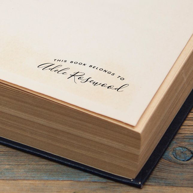 Tampon Auto-encreur Ce livre appartient à Nom écrit à la main (This Book Belongs To Handwritten Script Name Self-inking Stamp)