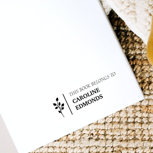 Tampon Auto-encreur Ce Livre Appartient À Un Nom Personnalisé (Créateur téléchargé)
