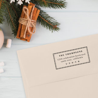 Tampon Auto-encreur Chic minimaliste Typographie Famille Adresse de re