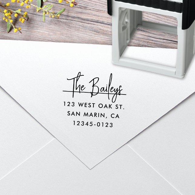 Tampon Auto-encreur Chic Modern Script Name Adresse de retour (Créateur téléchargé)