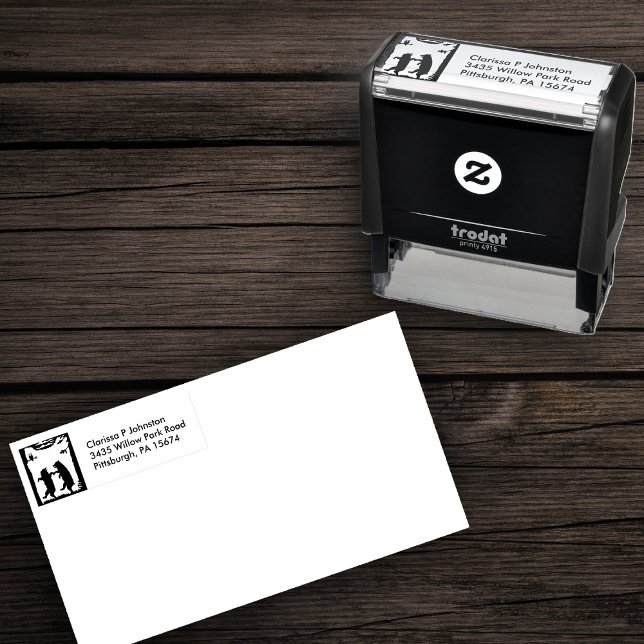 Tampon Auto-encreur Chouette des deux ours dansants en silhouette noir (Two black bears in silhouette under trees dancing on self inking return address stamp.)