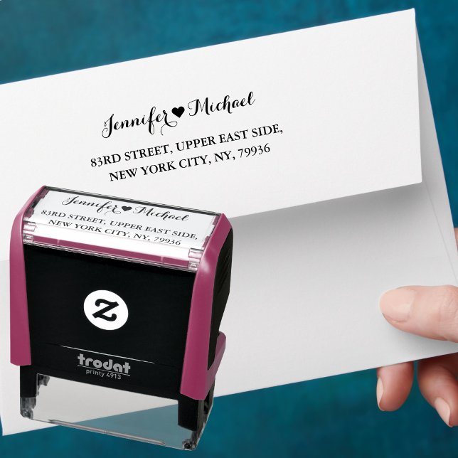 Tampon Auto-encreur Élégant Script Couple Heart Mariage Adresse de ret (Elegant Script Couple Heart Wedding Return Address Self-inking Stamp)