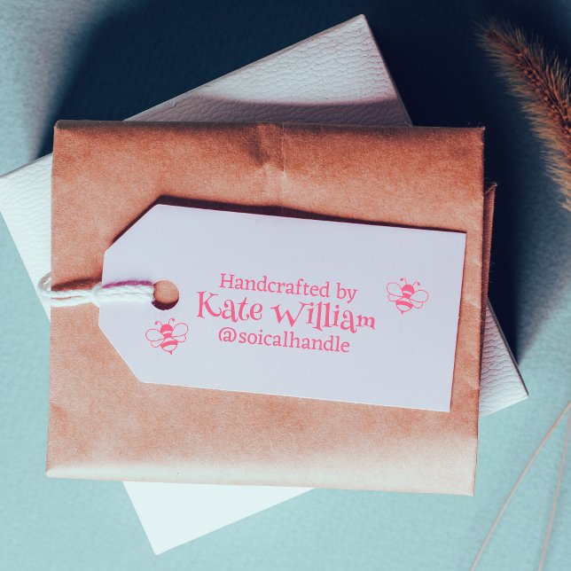 Tampon Auto-encreur Fait à la main par (texte personnalisé) + nom, ros (Créateur téléchargé)