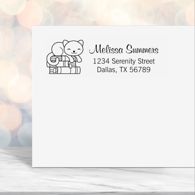 Tampon Auto-encreur Happy Cat au-dessus de Stack of Books Adresse (Créateur téléchargé)