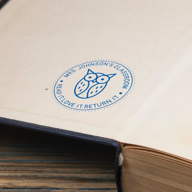 Tampon Auto-encreur Lisez-le Aimer Retourner Il Chouette Enseignants (Read It Love It Return It Owl Teachers Self-inking Stamp)