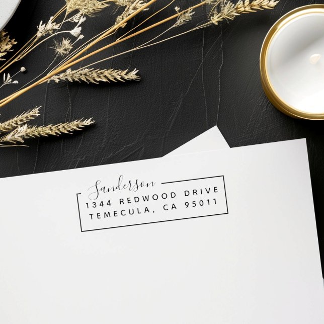 Tampon Auto-encreur Rustic Script Nom Adresse de retour rectangulaire (Créateur téléchargé)