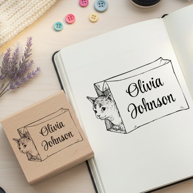 Tampons Encreurs Cute Cat in a Bag Signature Name Wooden Stamp (Cat in a bag signature wooden stamp.)