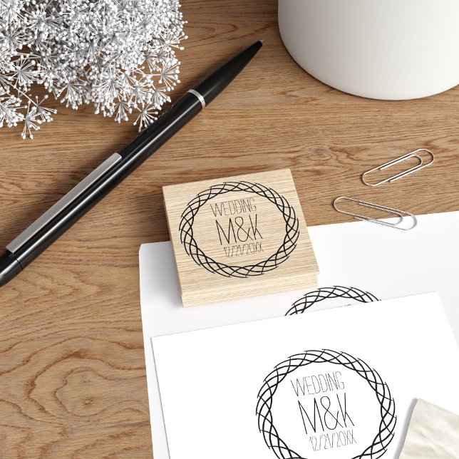 Tampons Encreurs Enregistrer la date Wreath do-it-yourself Mariage  (A simple wreath Save the Date rubber stamp with space for your initials and wedding date)