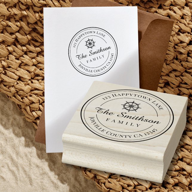 Tampons Encreurs Famille Nautique Adresse de retour Wood Art Timbre (Return Address Wood Art Stamp with nautical ship wheel graphic)