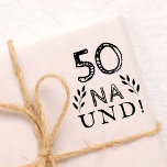 Tampons Encreurs Funny Deutch allemand 50 Na und 50th Birthday<br><div class="desc">Timbre caoutchouc rustique allemand 50 Na und 50th Birthday. Timbre du 50e anniversaire. Motivationnelle et positive citation 50 Na und! (Et en allemand) dans la typographie moderne et les brindilles rustiques. Le timbre est grand comme une fourniture artisanale ou des accessoires d'expédition pour une femme ou un homme célébrant le...</div>