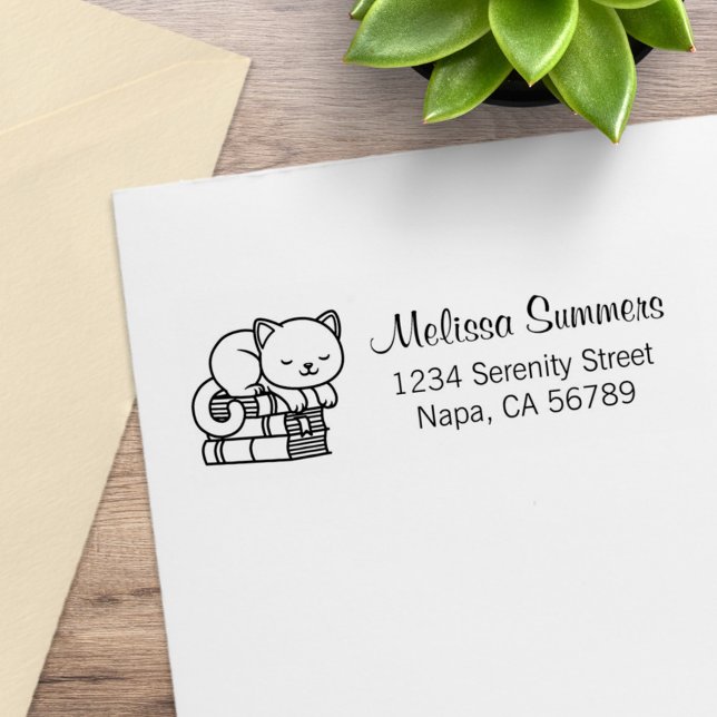 Tampons Encreurs Happy Cat au-dessus de Stack of Books Adresse (Créateur téléchargé)