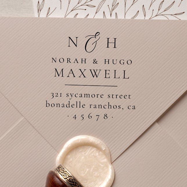 Tampons Encreurs Monogramme Initiales Ampersand Couples Adresse de  (Rubber Stamp Mock-up)