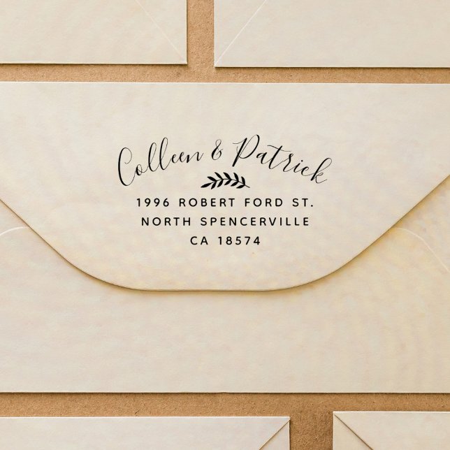 Tampons Encreurs Nom du couple Élégant Script Retourner l'adresse (Créateur téléchargé)