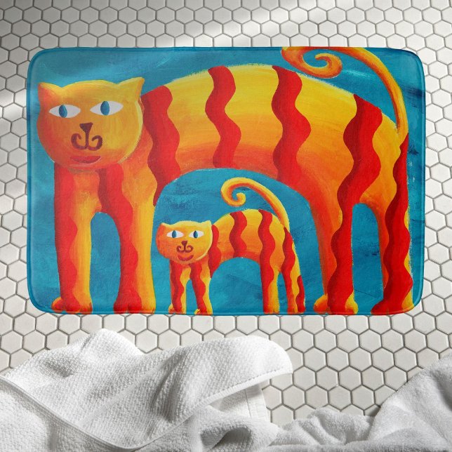 Tapis De Bain Amusant Caprice Courbé Chat et Chatons (Fun Trendy Whimsical Curved Cat and Kitten Bath Mat)