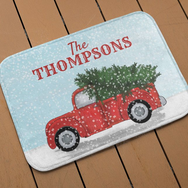 Tapis De Bain Arbre de Noël du Camion Rouge Cute personnalisée (Christmas classic holiday red truck custom bath mat)