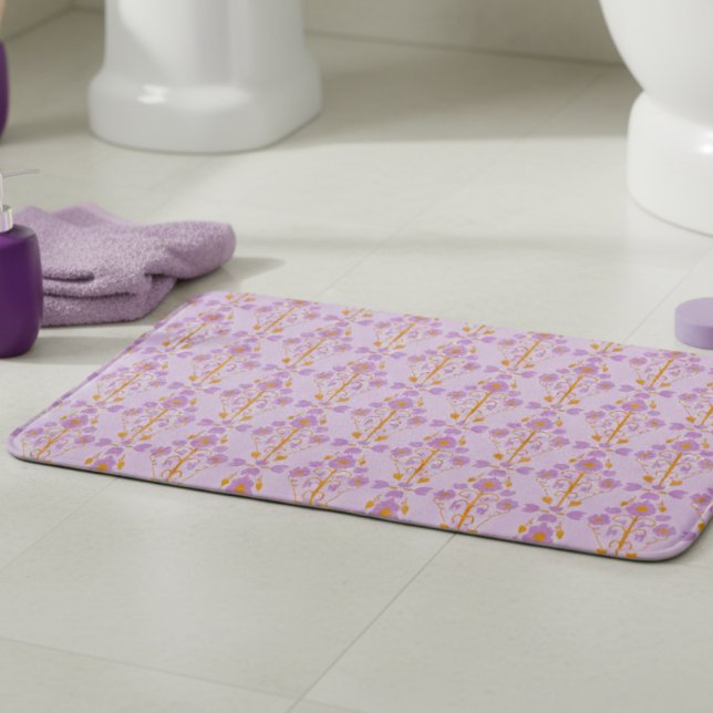 Tapis De Bain Art Nouveau Floral Pastel Purple Avec Orange (Step out in style, yes, even from the shower. Soft purple lilac, so feminine, so you.)