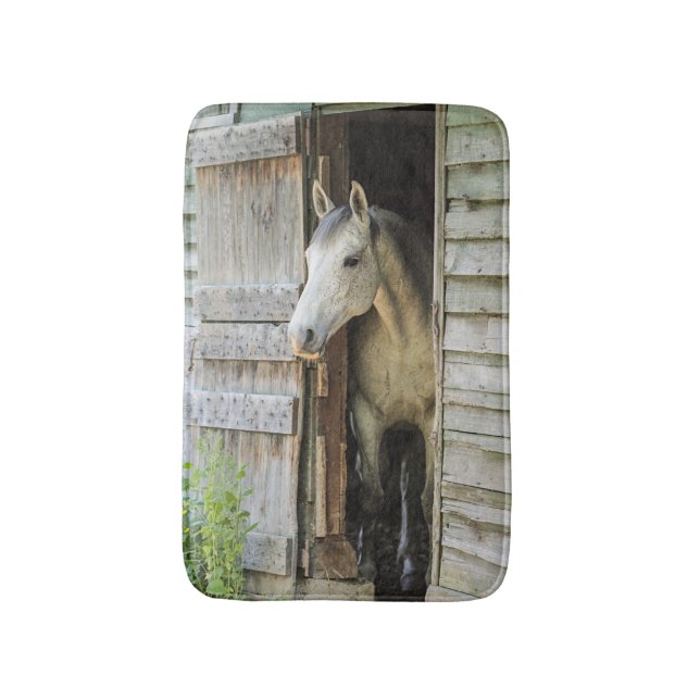 Tapis De Bain Beau cheval et grange rustique (Devant (Vertical))