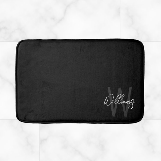 Tapis De Bain Black Modern Script Personnalisé Monogramme et nom (Créateur téléchargé)