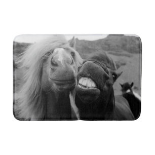 Tapis De Bain Chevaux de sourire des images de Getty