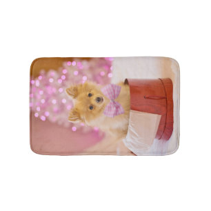 Tapis De Bain Chien mignon avec cou rose Photographie de Noël