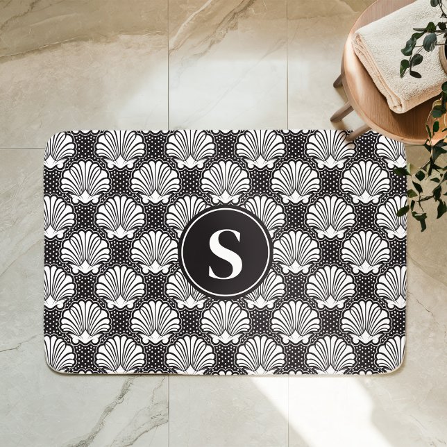 Tapis De Bain Coquillages noir et blanc Monogramme côtier (Créateur téléchargé)