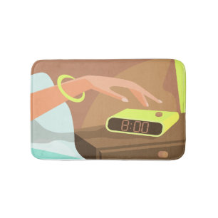 Tapis De Bain Fille qui appuie sur le bouton de snooze du réveil
