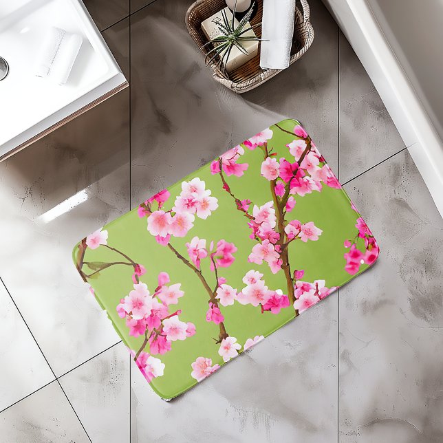 Tapis De Bain Fleurs de cerisier roses époustouflantes sur fond  (Beautiful Pink Cherry Blossoms on Chartreuse Bath Mat)