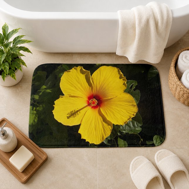 Tapis de bain grande fleur d'hibiscus jaune (Yellow Hibiscus Flower Large Bath Mat)