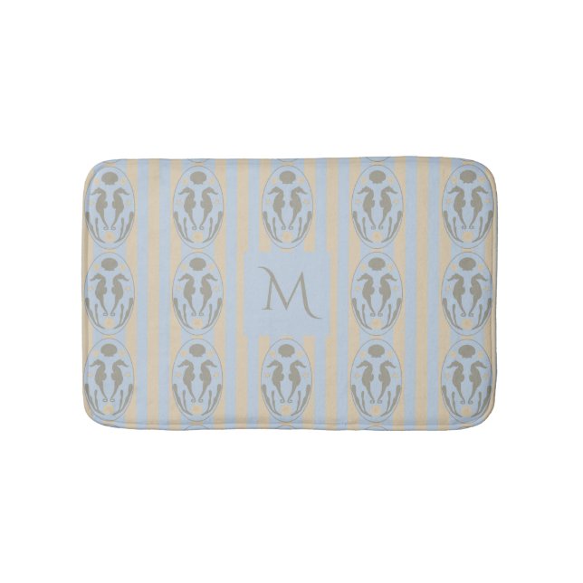 Tapis De Bain Hippocampe côtier Cameo bleu crème monogramme rayé (Devant)