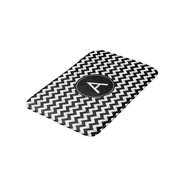 Tapis de bain initial A Chevron noir et blanc (Angle)