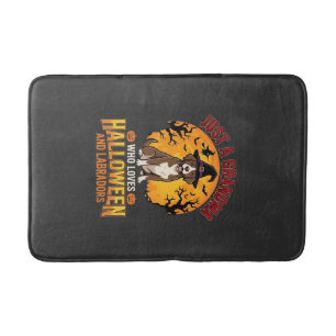 Tapis De Bain Labrador Halloween Grand-mère Conception de chien_