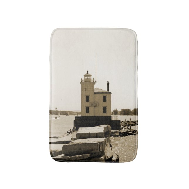 Tapis De Bain Lac Erie Lighthouse (Devant (Vertical))