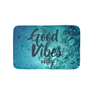Tapis De Bain L'eau bleue de Good Vibes et de cool